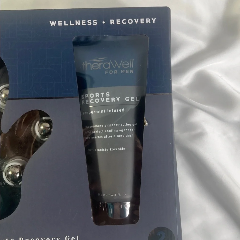 InerWell Massage Glove & Recovery Gel Set for Men Sports Recovery Sore‎ Muscles